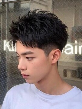 キングオブヘア バイ ノイズ 梅田茶屋町店(KING of hair by NOISM) 短髪センターパート韓国マッシュスパイラルパーマメンズ髪型