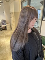 フィゼル 福島店(fizelle)&nbsp;ブリーチありグレージュ＊いけもとみお