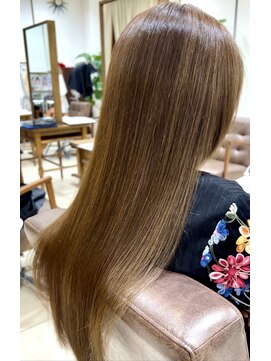 フォルテ 藤枝エピ店 髪質改善/白髪ぼかし/白髪染め/ブリーチ/キッズ/ヘアセット/静岡