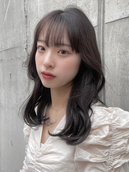 ビアンコ(bianco)の写真/洗練された印象に♪透き通るような色味が魅力！【シアーカラー】で透明感のあるつや髪を手に＊゜【八丁堀】