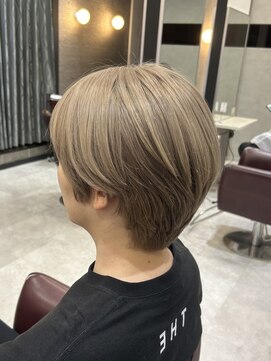 アヤラ オーガニックアンドスパ 東船橋店(AYALA) 【江添茉友】ホワイトベージュ/マッシュウルフ/韓国