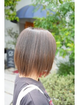 チェロ 中町(CHERO) ★美髪ストレートヘア＃透明感カラー＃髪質改善＃艶髪＃美髪