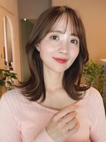 ガーデンヨコハマエスト(GARDEN YOKOHAMA est) ミディアムレイヤーカット 外ハネ くびれ 似合わせカット