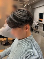 ブルニール 心斎橋(BLEUNIR)&nbsp;センターパート、ビジネスヘア