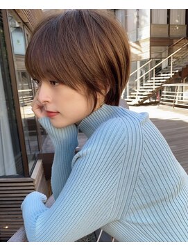 ミィ 表参道(mee.) 【mee.】　フォギーベージュ　マッシュショート