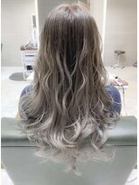 デイズ(days)&nbsp;『 カット ＋アッシュグラデーションカラー』☆DAYS　原宿