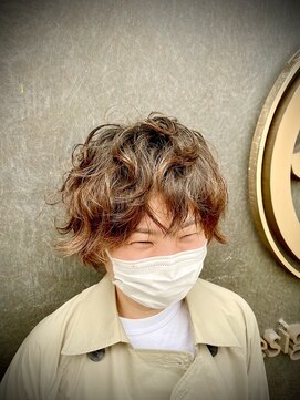 モードファクター デザイナーズサロン(mode Factor designer's salon) 波巻きパーマ