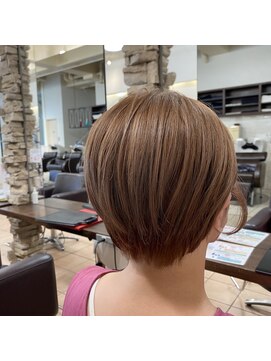 リー 甲子園(Lee) 襟足をタイトに