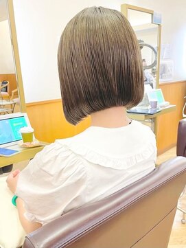 アルバ ヘアリゾート(ALBA) 【ALBAさわ】キレイな首周りボブベージュ ★☆