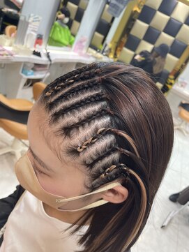 髪技空間アノン(anon) コーンロウ