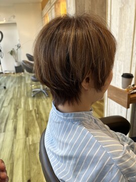 リブ(Riv.) ショート＋白髪ぼかしハイライト