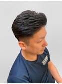 ツーブロ×ゆるふわアイロンパーマビジネスマン人気スタイル