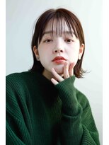 ペペ(PEPE)&nbsp;【PePe】暗髪カラー×外はね×シースルーバング