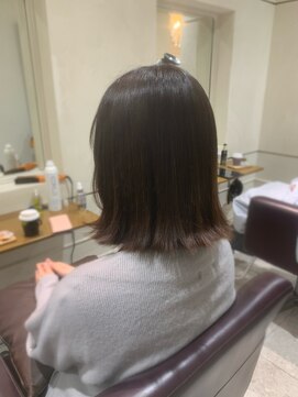 松本平太郎美容室 銀座パートツー(PART2) シンプル外はねスタイル