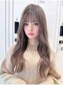 Say.ロングレイヤーホワイトグレージュミニウルフお団子ヘア青山