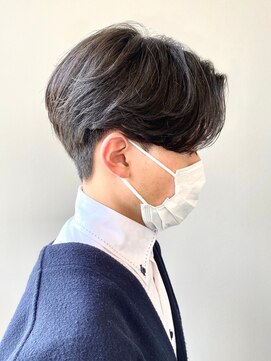 エルマーク 茨木(L-MARK) センターパートニュアンスパーマ韓国カルマパーマコンマヘア