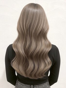 アーサス ヘアー デザイン 長野駅前店(Ursus hair Design by HEADLIGHT) #グレージュ＃ハイライトベージュ＃コントラストハイライト