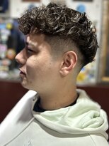 ブラックキャット(BLACK CAT) スキンフェード×スペインカール