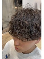 リット(lit.) MEN’S HAIR/波巻きツイストスパイラル/リバースセンターパート