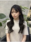 暗髪でも抜け感を