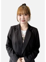 アンドアイズム(and.I'sm) MOMOKA assistant