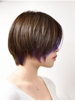 カータヘアルム(karta hair rum) 【karta】インナーカラー×すっきりショート