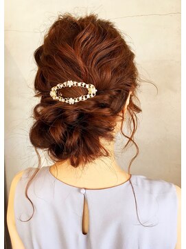 フラッシュ ヘアーアンドスキン(Flash hair&skin) #結婚式ヘア#ゆるふわ#オトナ可愛い