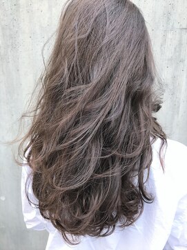 リマ(RIMA) 【RIMA】 外国人風☆抜け感ハイライト×クセ毛風なラフカール