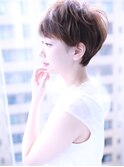 耳かけベリーショートグレージュ【Cirrus by Cloud zero】