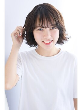 ピースリーヘア バイ カーサ(peathree.hair by CASA) 切りっぱなしカールボブ×ブルーベージュ