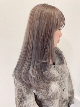 クロエ バイ ラヴィズム 新潟ビルボードプレイス2店(CLOE by LUVISM) ラベンダーグレージュ×ロングレイヤー