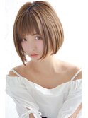 大人可愛い20代30代40代前下がりひし形小顔ボブ丸みショートx