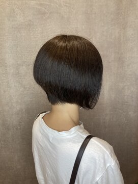 ルクールヘアアンドビューティー 燕三条店 前下がりショートボブ◎20代30代[ステップボーンカット]