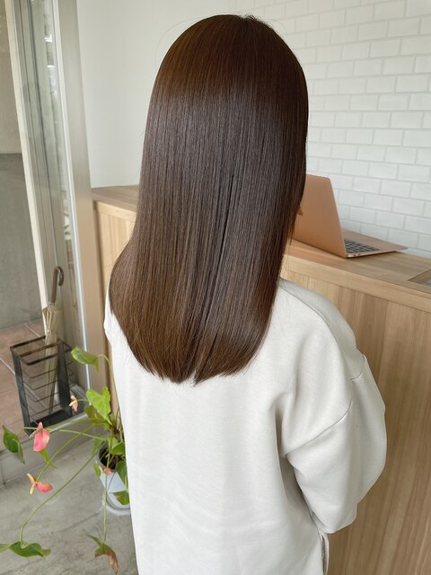 ツヤ髪×ナチュラルブラウンカラー