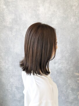 ヘアアンドメイク ムーア(Muuua) サンドベージュ
