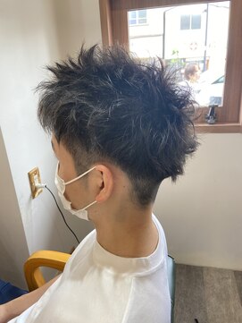 ルプス ヘアーアンドメイク(LUPUS HAIR&MAKE) スパイキーショートアップバング