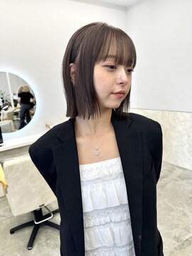 サンド 鹿児島中央(sand) @ayumi.sand ぱつっとボブ ボブ ベージュ