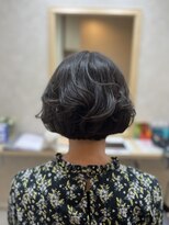 モモ(MOMO)&nbsp;グラデーションボブ