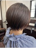 ショートボブ
