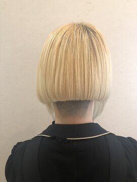 フラップ(FLAP) 前下がりボブ