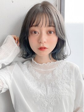 アグノス 青山(Agnos) ミディアムヘア 暗めカラー デザインカラー くびれヘア