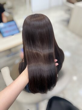 ケンジ 平塚ラスカ店(KENJE) 秋におすすめ《ブラウンベージュ》