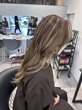 アース 青葉台店(HAIR&MAKE EARTH) ハイライト×スモーキーベージュ♪