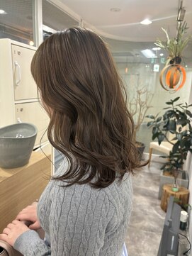 ホヌア(hoNua.) ブリーチなしで作る♪透明感ヘーゼルベージュ