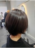 ショートボブ