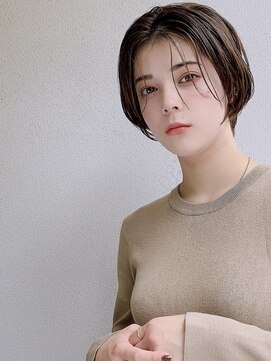 オベリン(Oberin) 小顔透き通るショートボブ