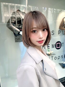 ユーフォリア 新宿通り(Euphoria) ハイライトカラーボブ☆オリーブカラー☆10代20代☆小田 亮