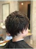 カーキグレージュマッシュショートボブフェザーバングヘナ(所沢)