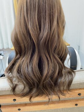 アルト 町田店(arto) 艶くすみマットベージュ