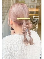 タイドヘア 茨木店(TIDE HAIR)&nbsp;ペールピンク_ポニーアレンジ